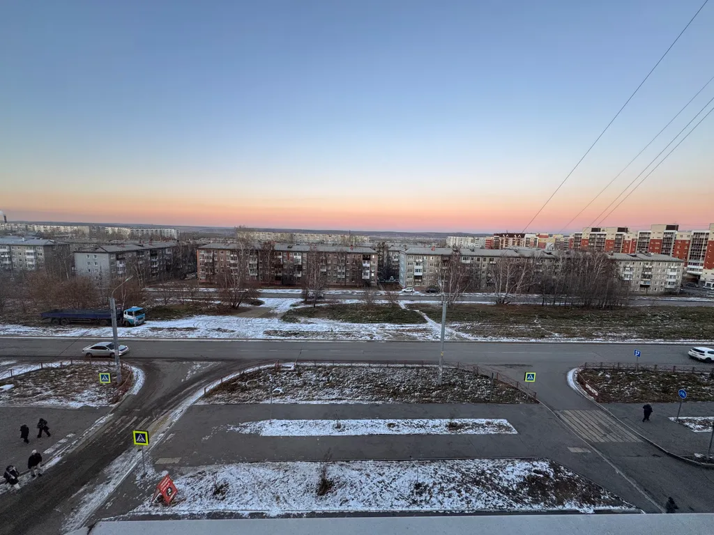 Квартира Уютная, чистая квартира с шикарным видом из окна у ТЦ Смайл Молл — Иркутск