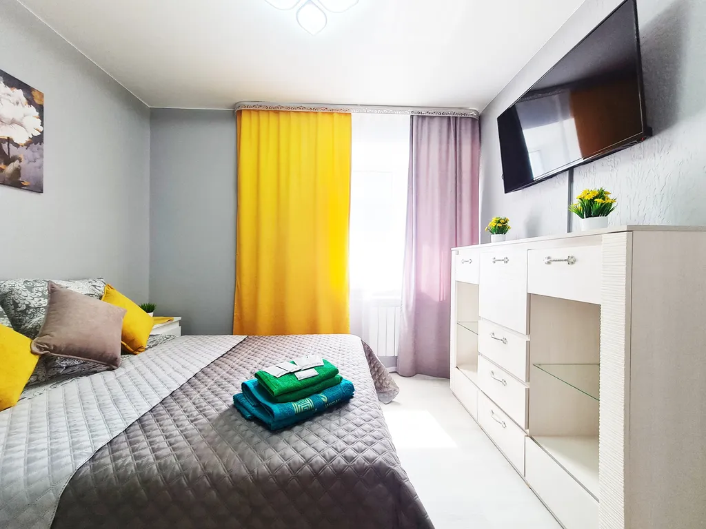 Позитивная 3-комнатная студия у жд вокзала