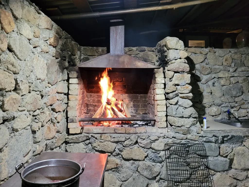 Дом в горах Осетии по пути к Цею и Мамисону