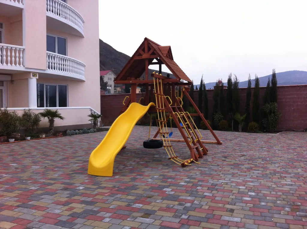 Жилье на берегу моря Крым