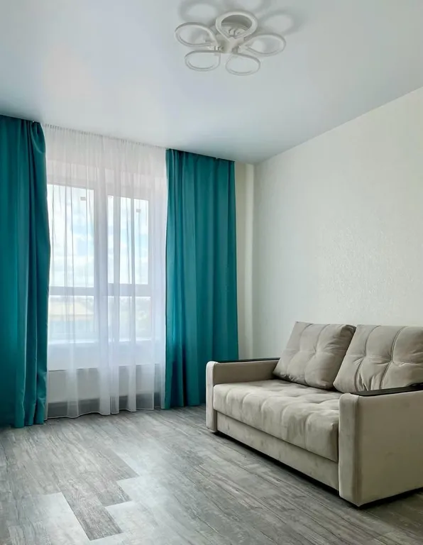 Двухкомнатная квартира в центре — аренда посуточно в Барнаул