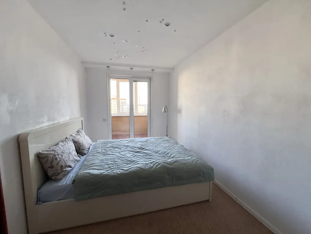 Просторная 3-комн. квартира на ул. Баумана, 12