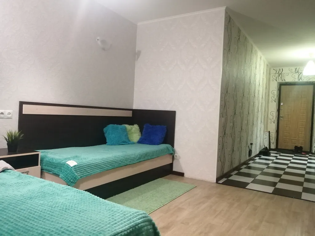 Квартира студия возле фестиваль, континент, метромост. Левый берег