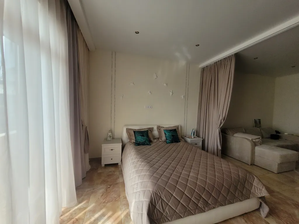 Аппартаменты  Еlla на первой линии