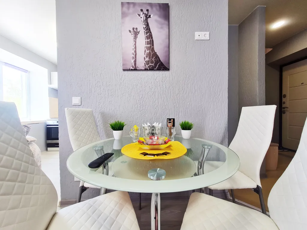 Позитивная 3-комнатная студия у жд вокзала