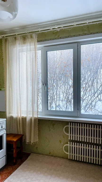 Светлая квартира с отголосками советского прошлого