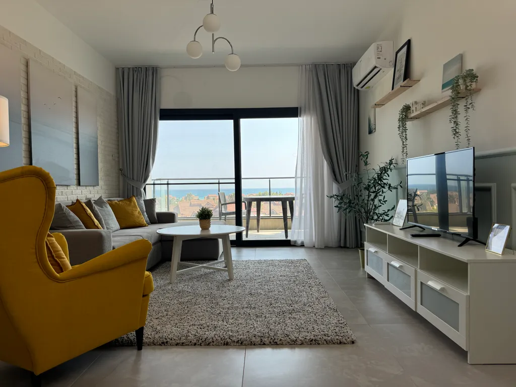 Шикарные апартаменты с видом на море