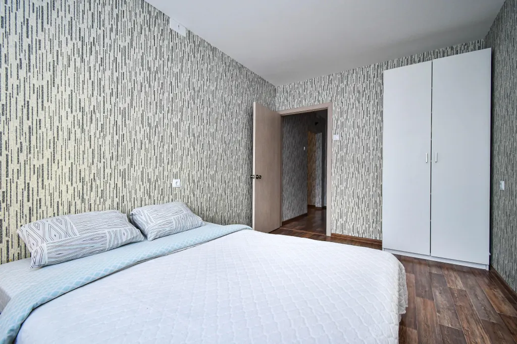 Квартира Уютная квартира возле ТРЦ Планета, где места хватит всем — Красноярск