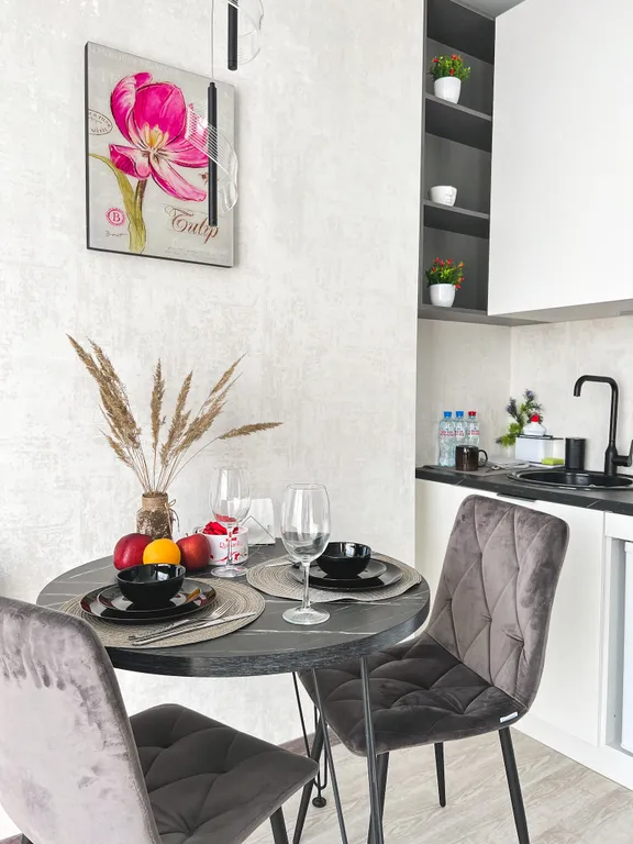 Новый апартамент с видом на лес