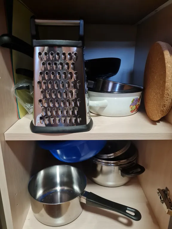 Частный дом у реки