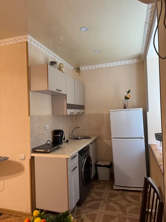 Квартира Квартира Просторная студия в центре Турбазы — Сухум