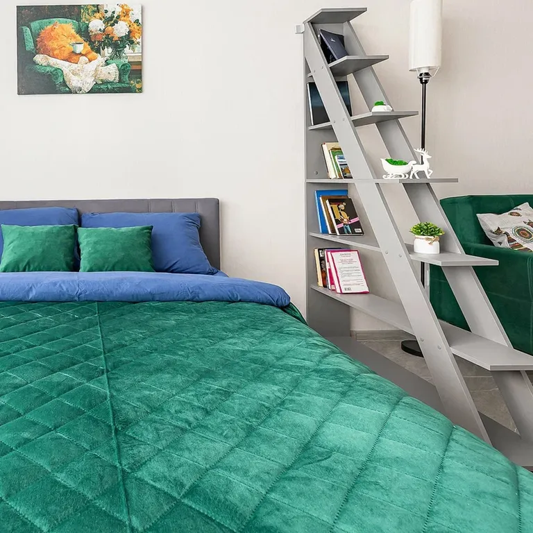 Уютная студия с современным ремонтом рядом с центром