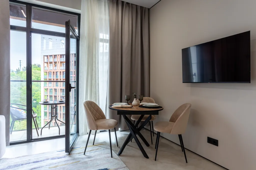 Стильная квартира с видом на горы