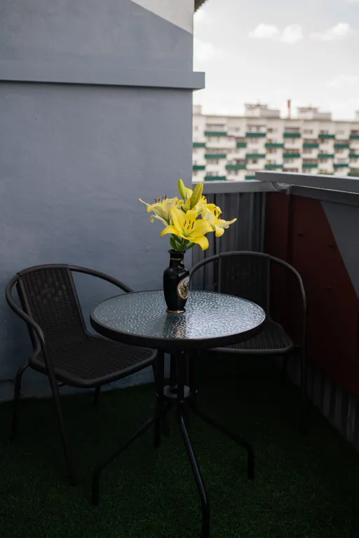 Квартира у пруда