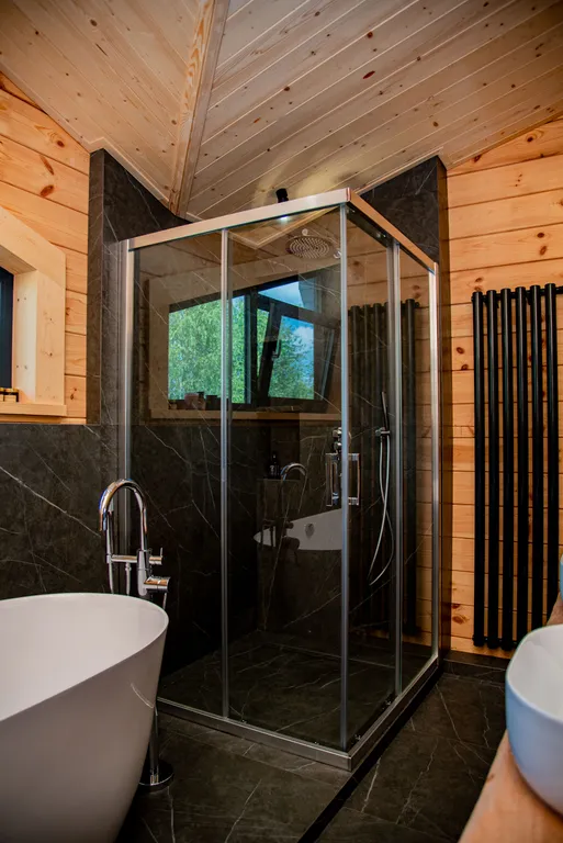 Шале Гнездо с бассейном и сауной