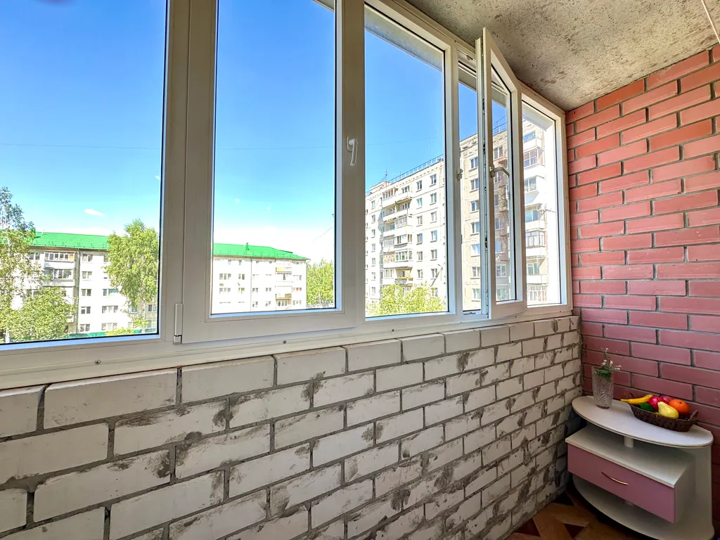 Апартаменты в новостройке с балконом