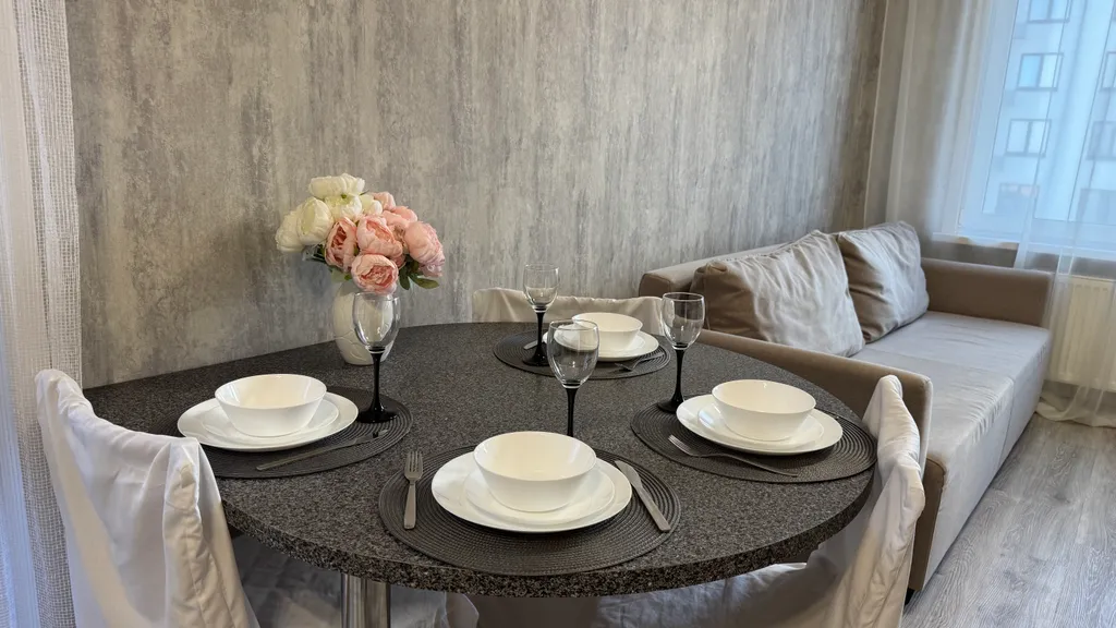 Квартира Новая евродвушка с закрытой территорией и двором-парком — аренда посуточно в Усады