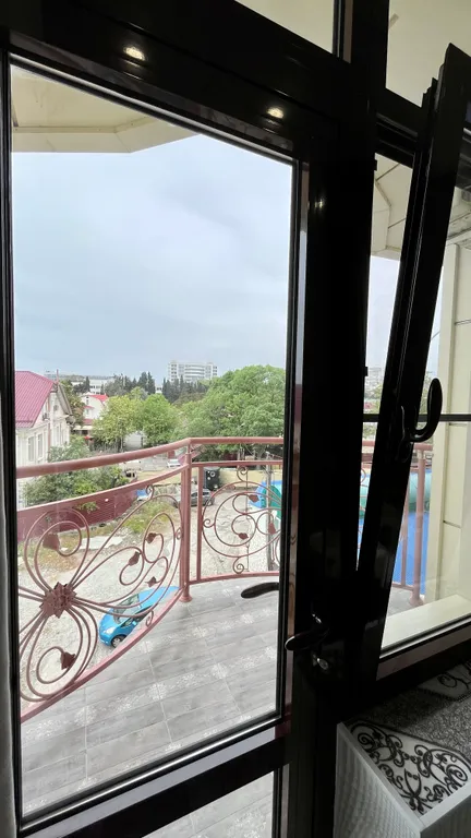 Квартира Апартаменты на Белорусской 8 с выходом к морю — Адлер