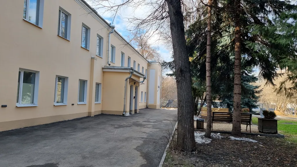 Уютная двухуровневая студия в особняке рядом с Кремлём в Измайлово