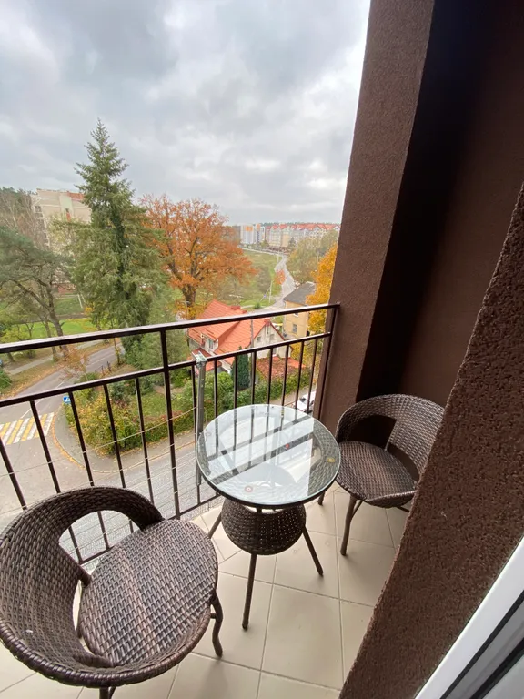 Уютная студия с видом на озеро и лес