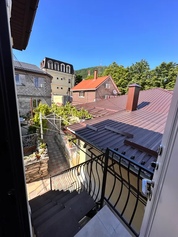 Апартаменты с балконом в центре курортной зоны