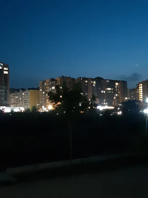 Квартира у набережной