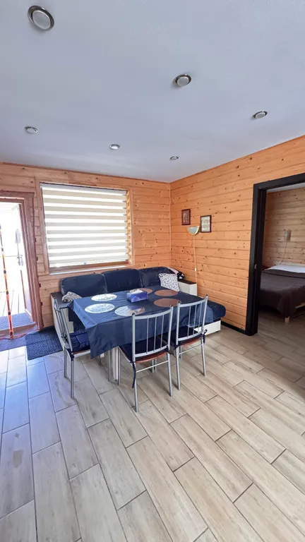 Частный дом на берегу Ладожского озера