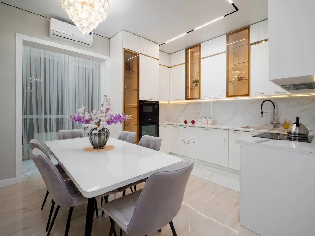 3-комнатная квартира в районе "Mega Alma-Ata"