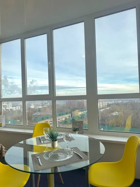 Студия с потрясающим видом на город