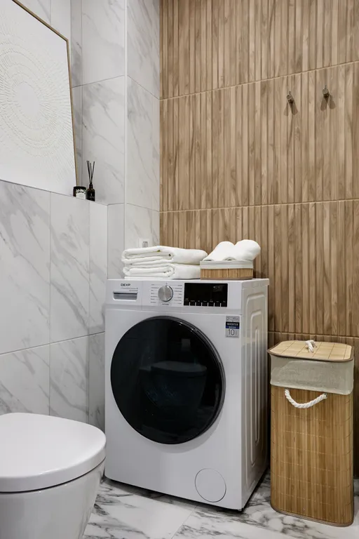 Апартаменты с видом на бассейн 615