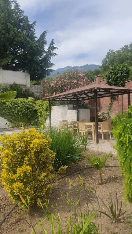 Две смежные комнаты с санузлом для четырёх человек