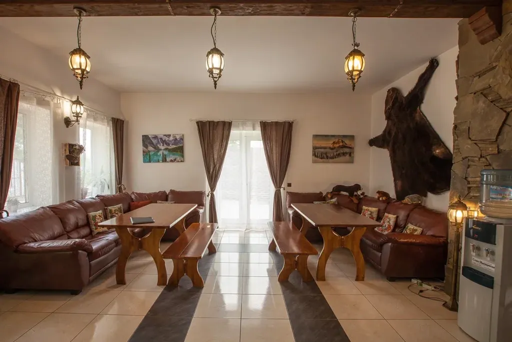 Уютный коттедж на 14 человек