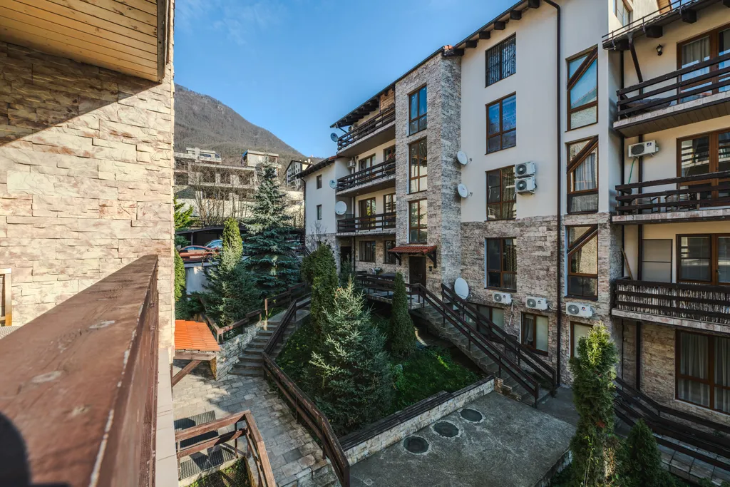 Апартаменты с балконом, 2 этаж, Семейное гнездышко с панорамой