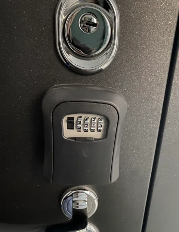 Уютная однокомнатная квартира на озере Тургояк