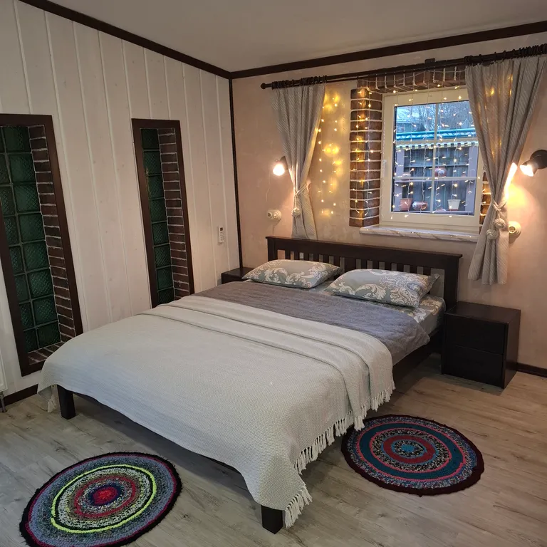 Апартаменты с отдельным входом, рядом с центром