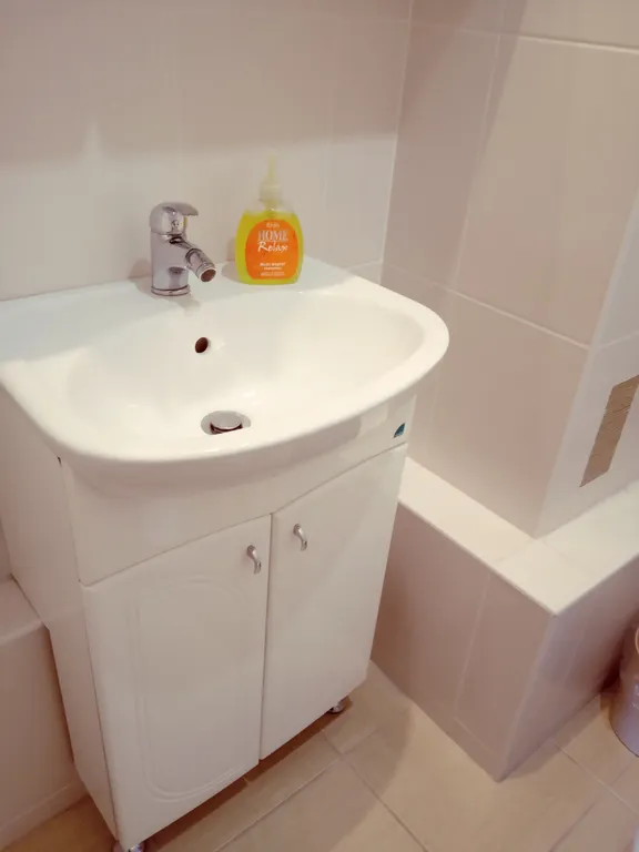 Уютная  большая 3- комнатная квартира рядом с центром