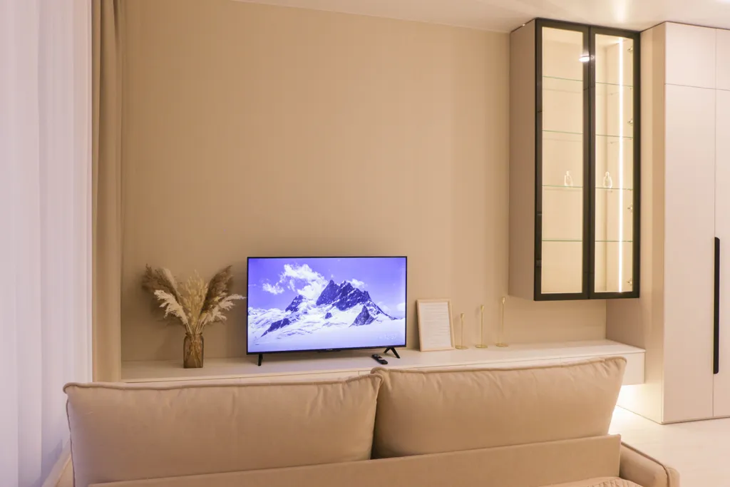 Новая студия с дизайнерским ремонтом