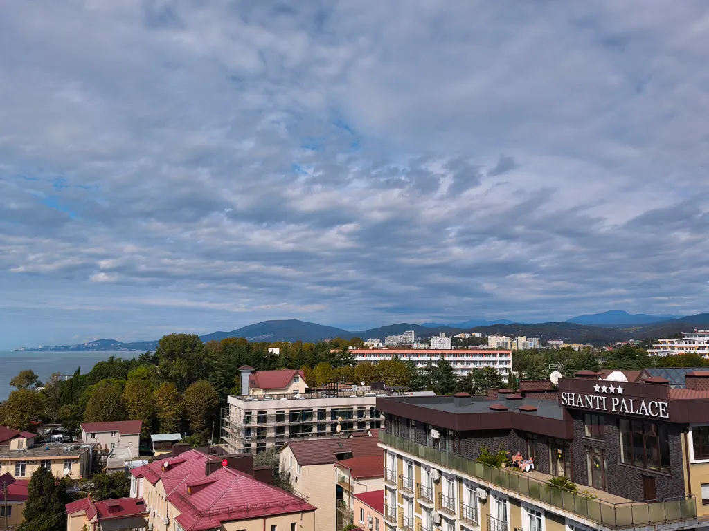 Просторная квартира с шикарным видом на море