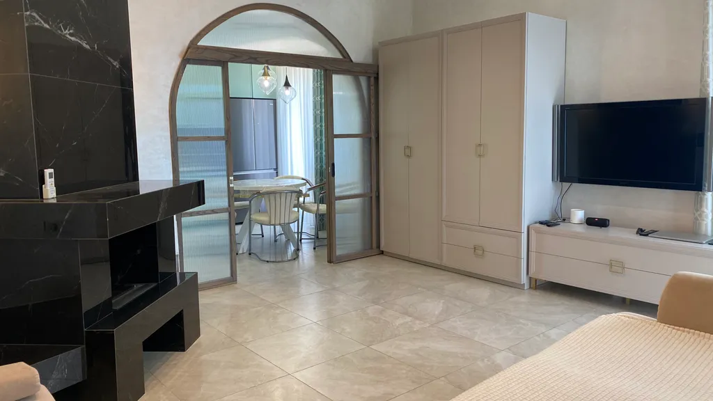 Коттедж с бассейном