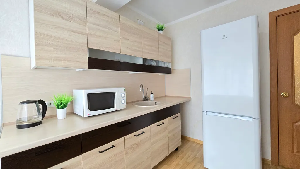 2-комнатная квартира с двумя кроватями и диваном