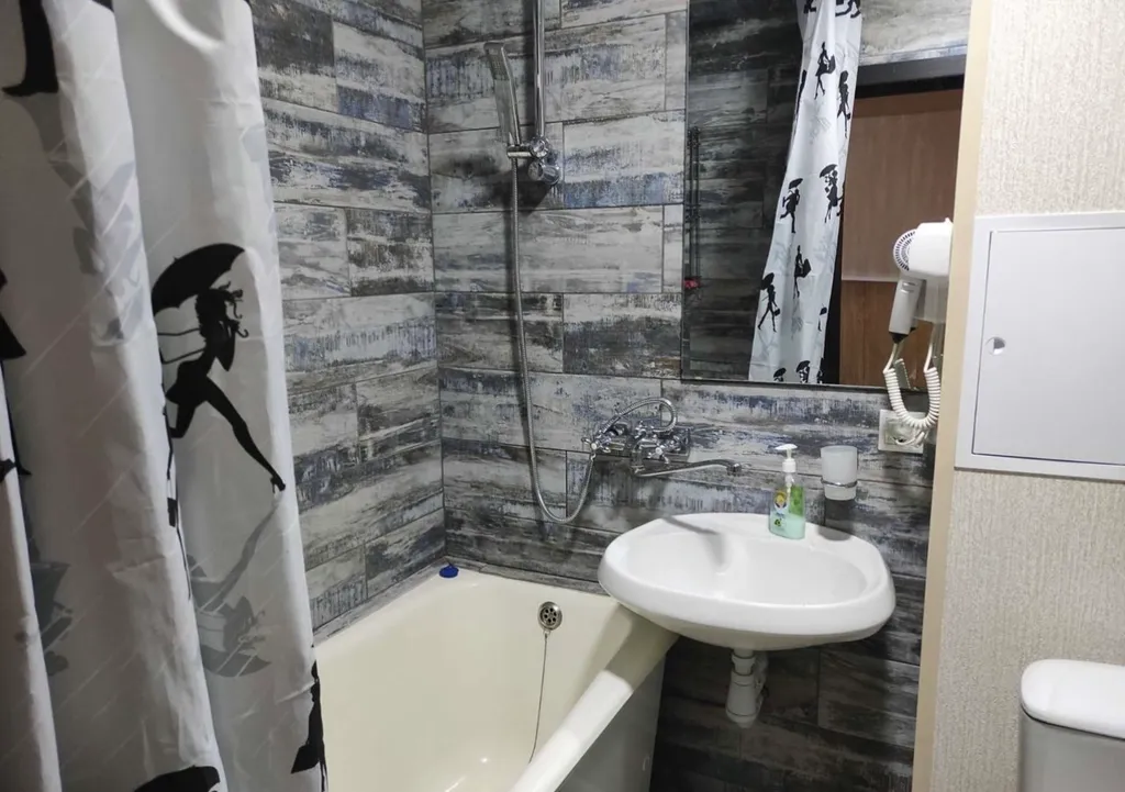 Квартира напротив гостиницы Юбилейная