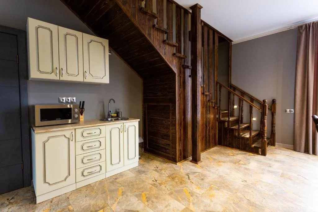 4-комнатный Дом