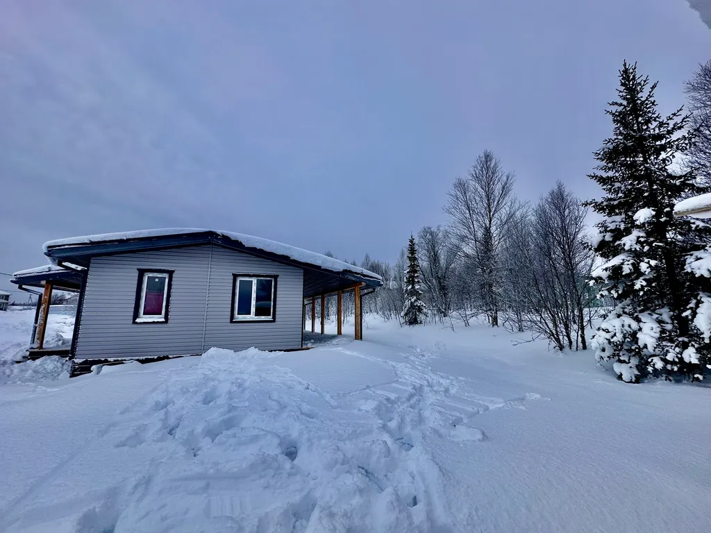 Загородный дом по дороге в Териберку