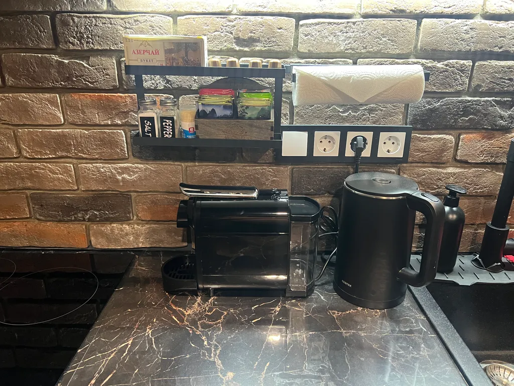 Однокомнатная квартира-студия с дизайнерским ремонтом