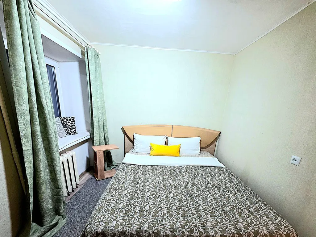 Уютная трёхкомнатная квартира рядом с ТРК Семья в самом центре города