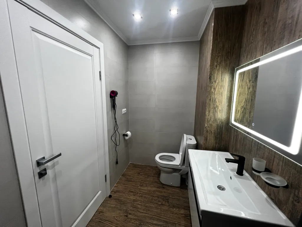 Уютная двухкомнатная квартира с ремонтом