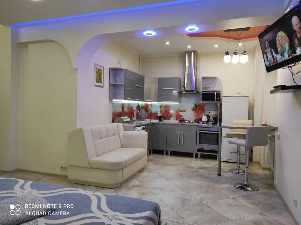 Квартира Квартира Vip студия с большой джакузи, роскошной кроватью king size, креслом тантра — Минск