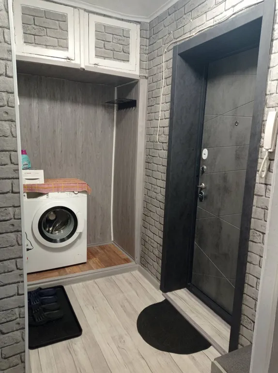 Квартира Очень уютная квартира в центре города — Отрадный