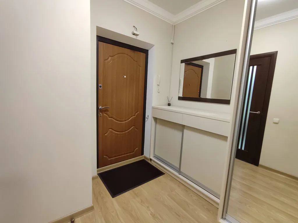 Квартира Квартира возле ТЦ Апельсин — Севастополь