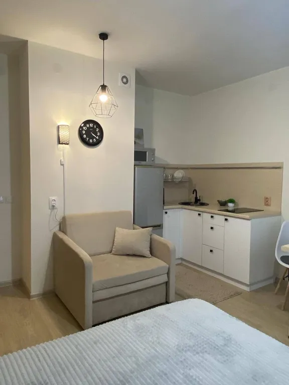 Студия на 20 этаже ЖК Мирный